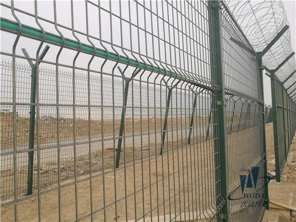 甘肅北京大興機場飛行區圍界鐵絲網圖片5