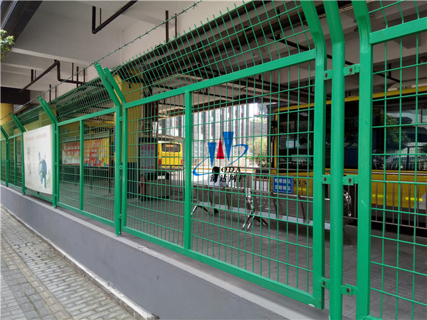 框架護欄網上海嘉定項目工程案例圖片4