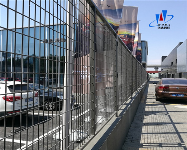 圍墻護欄網
